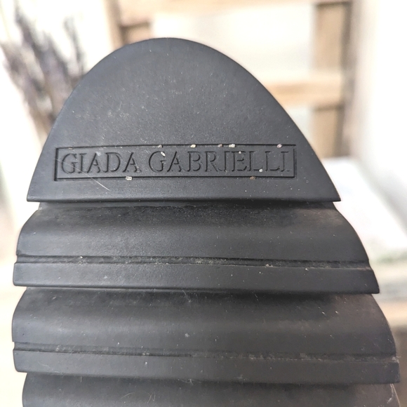 Women's Leather Boots by Giada Gabrielli - Picture 13 of 15